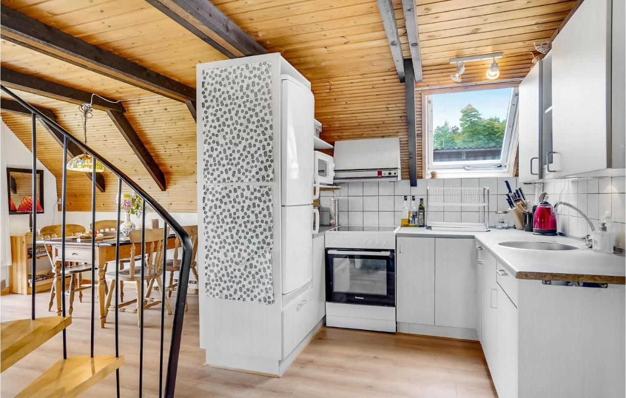 Amazing Home In Logstrup With Kitchen Kültér fotó