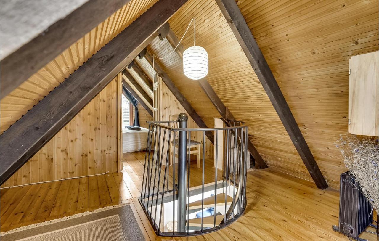 Amazing Home In Logstrup With Kitchen Kültér fotó